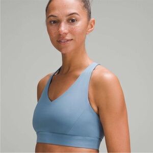 Lululemon Envital Utility Women's Blue Sports Bra